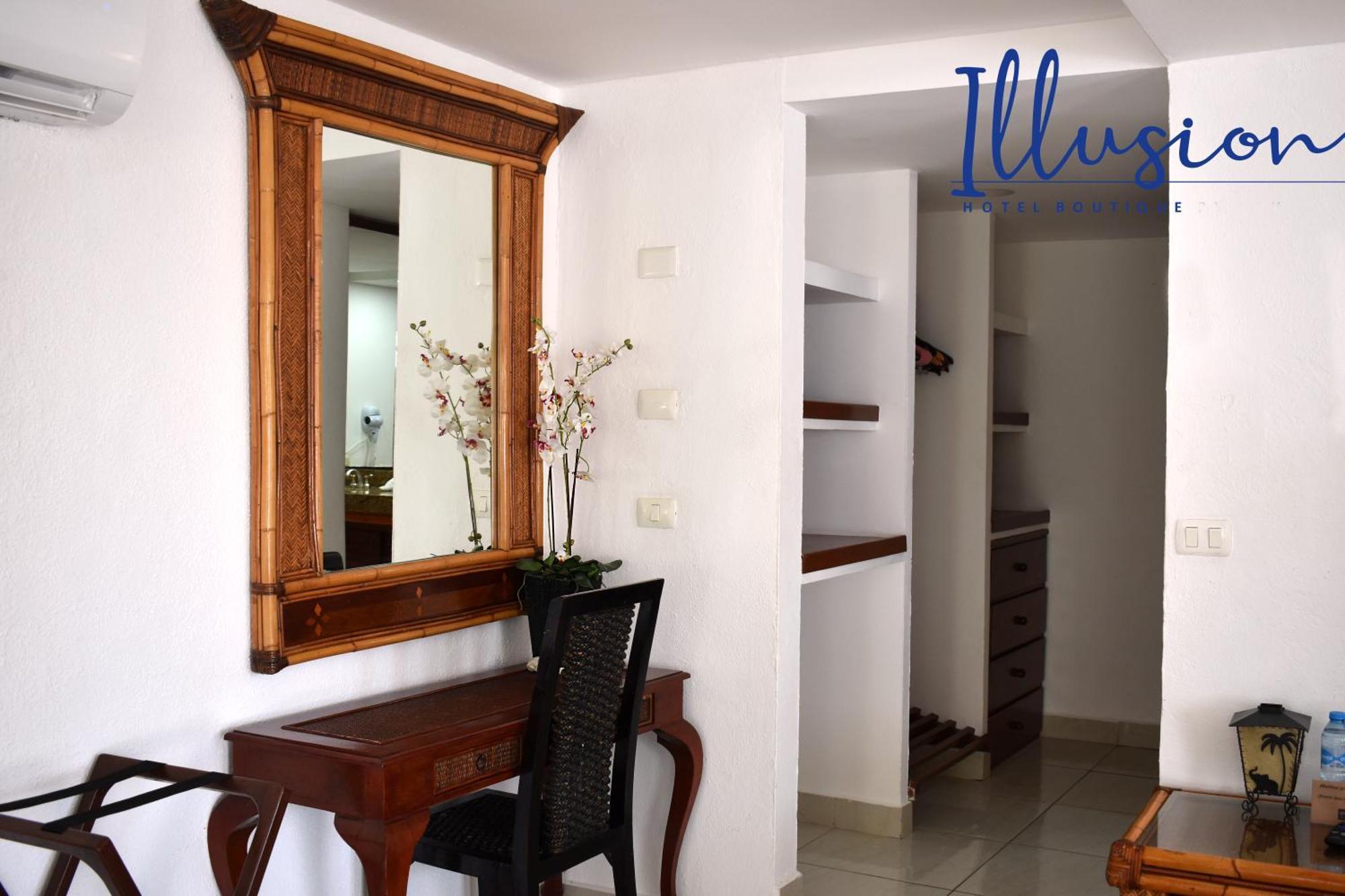 Illusion Boutique "Near Beach" (Adults Only) Hotell Playa del Carmen Exteriör bild