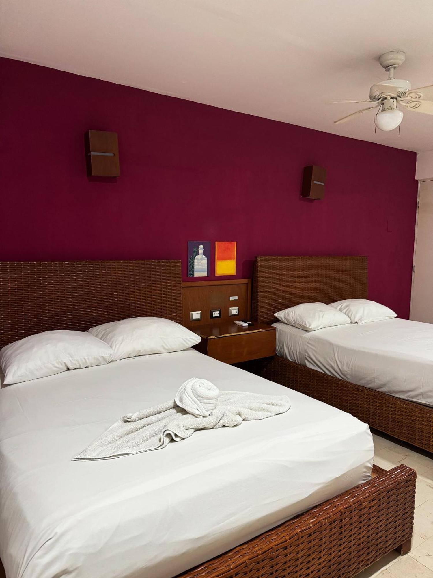 Illusion Boutique "Near Beach" (Adults Only) Hotell Playa del Carmen Exteriör bild